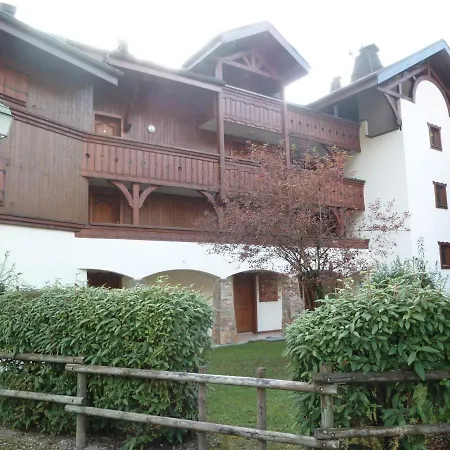 T2 Au Centre De Avec Balcon, Parking Et Acces Navette Ski. - Fr-1-624-20 *